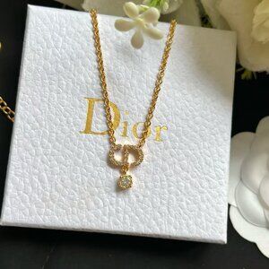 Dior necklace